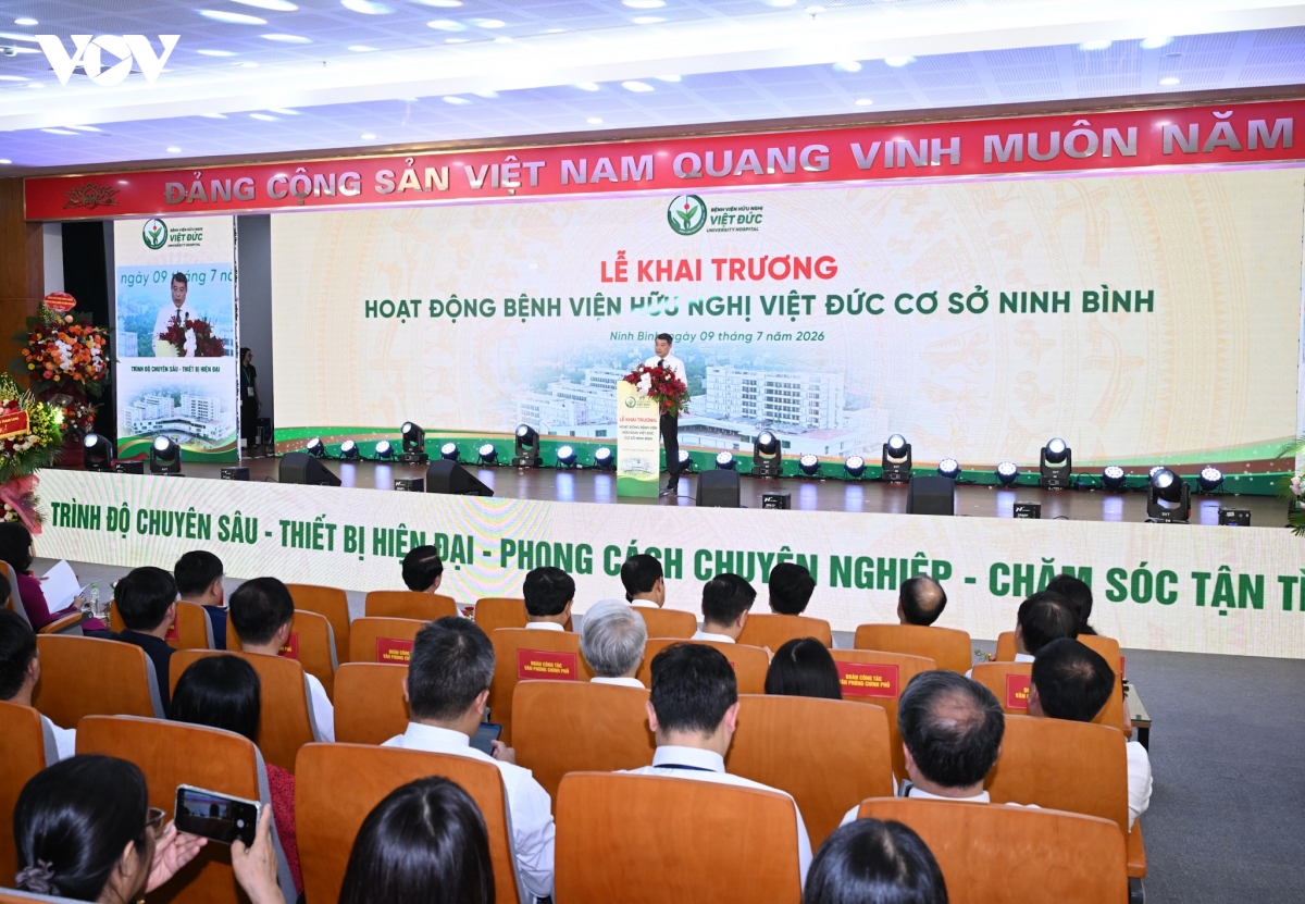 thu-tuong-le-minh-hung-1.jpg