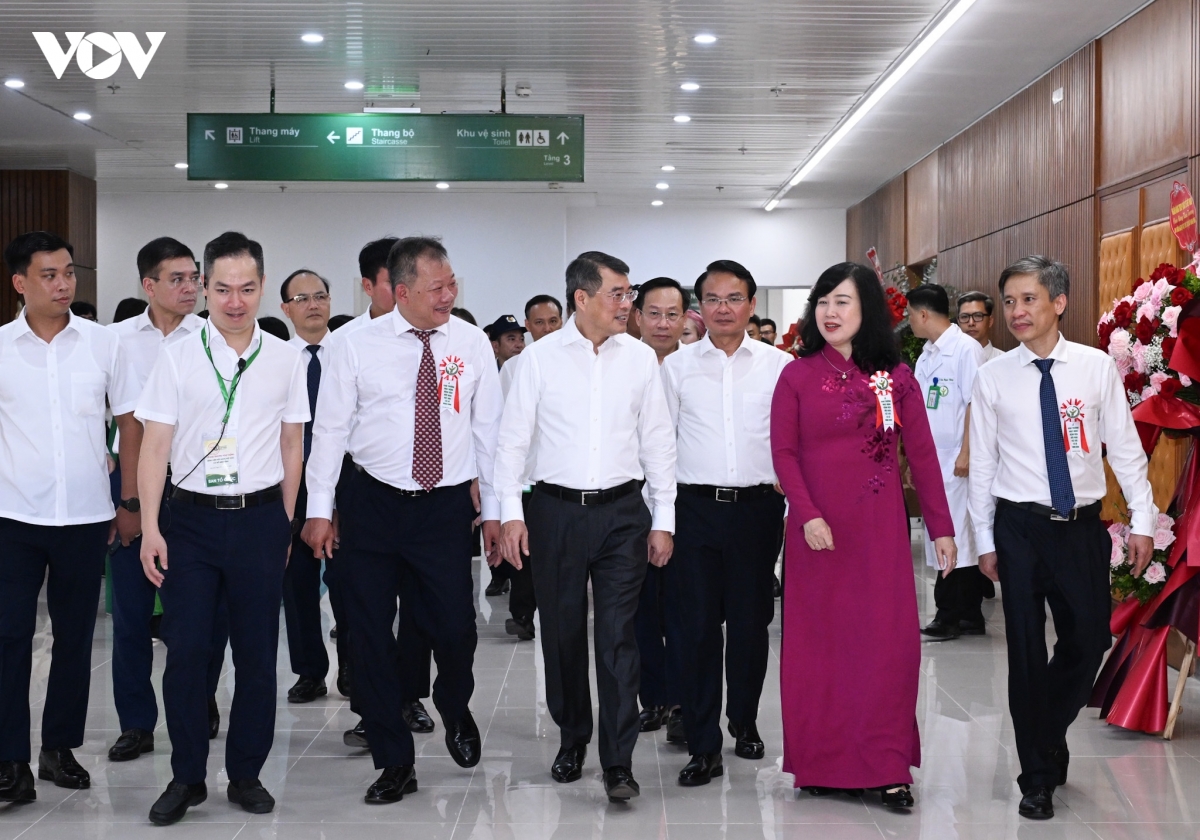 thu-tuong-le-minh-hung-3_1.jpg