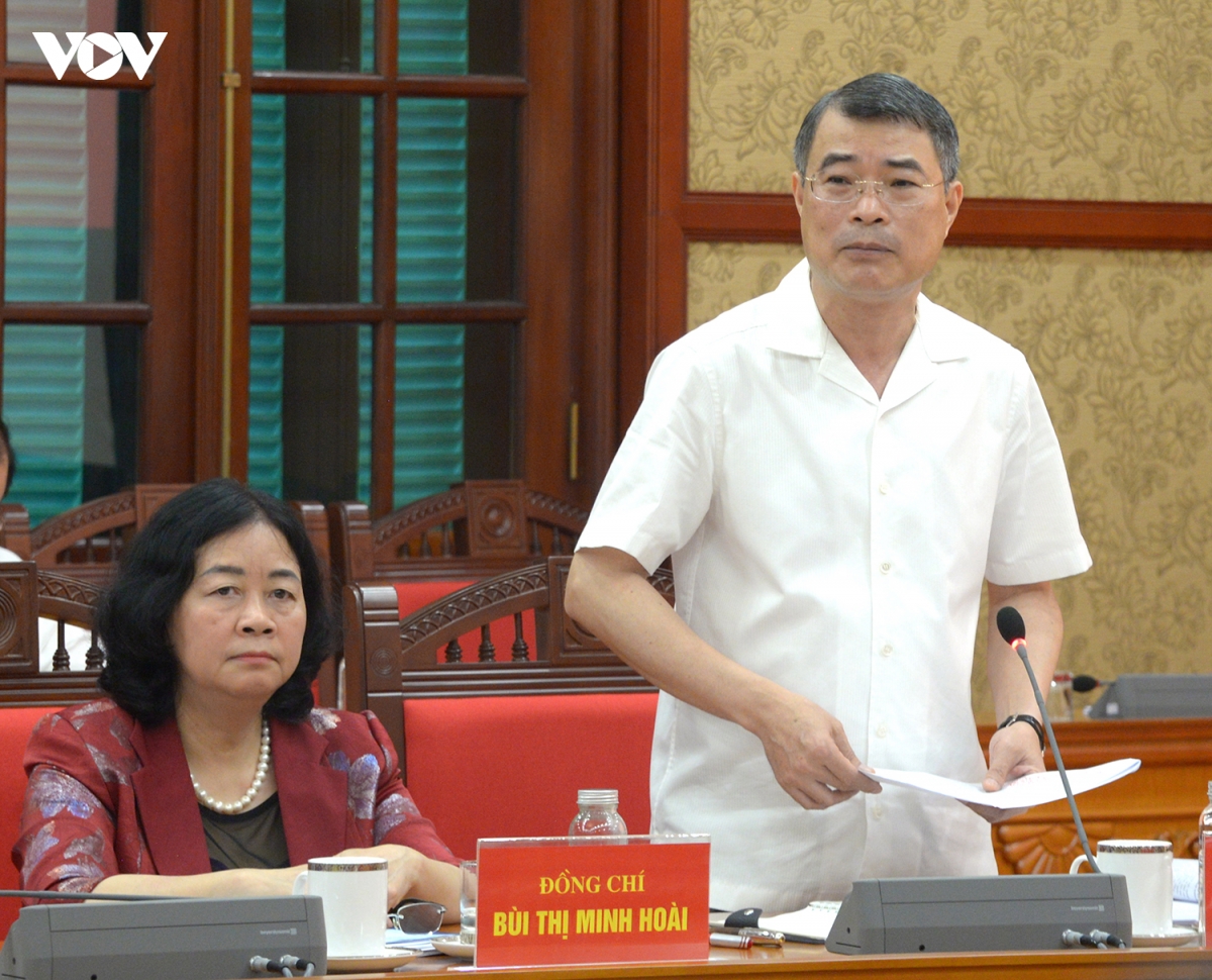 thu-tuong-le-minh-hung-hop-ban-chi-dao-phat-trien-van-hoa-3.jpg