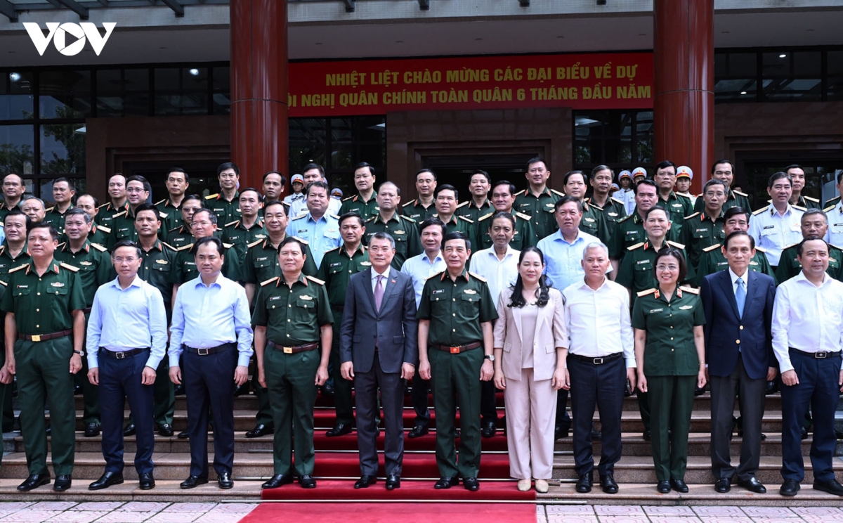 thu_tuong_du_hoi_nghi_quan_chinh_toan_quan_6_thang_dau_nam_2026.jpg