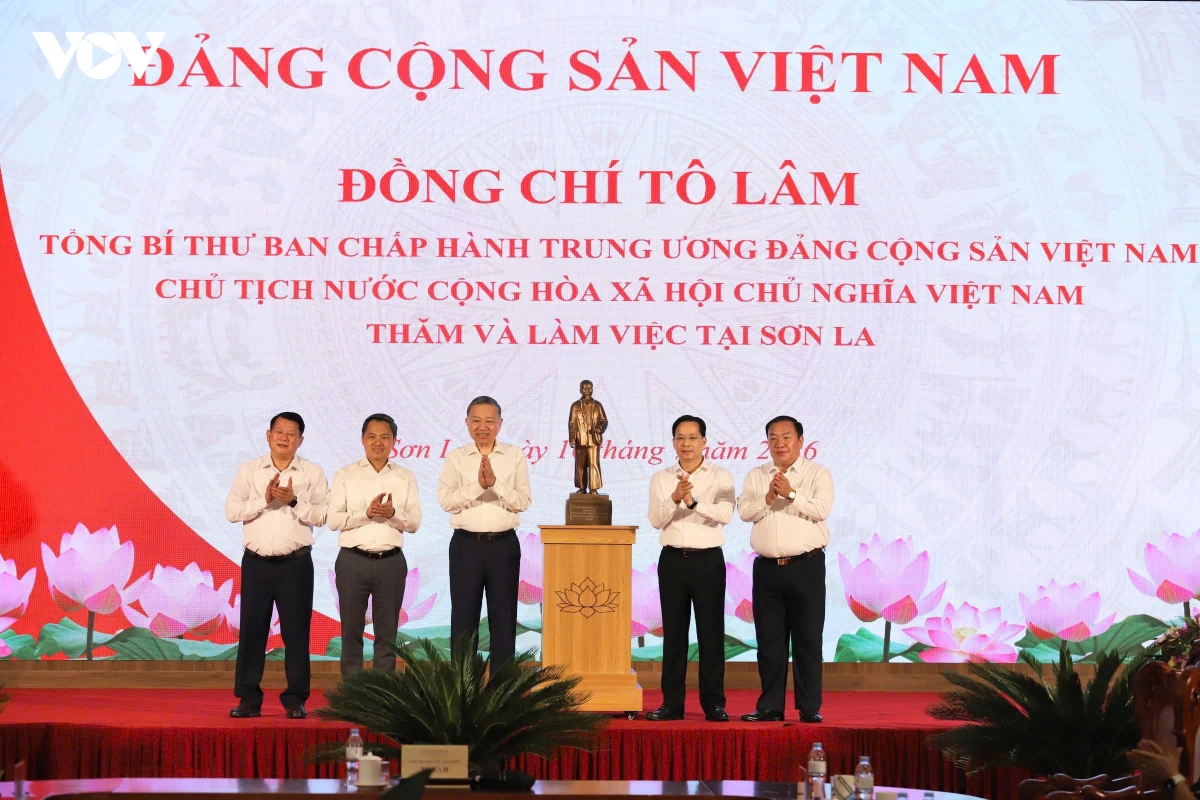 tong-bi-thu-jpg.jpg