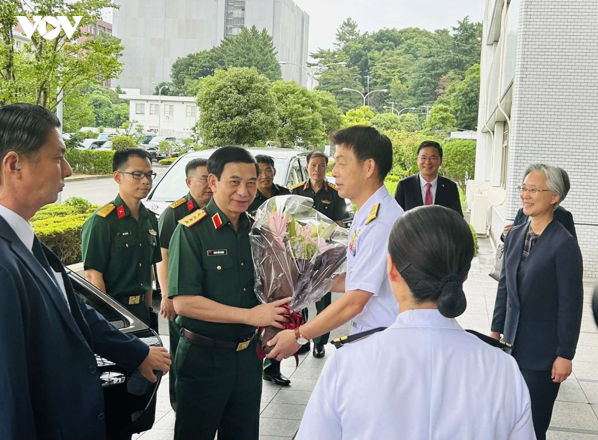 truong-tham-muu-lien-quan-nhat-ban-danh-cho-dai-tuong-su-don-tiep-nong-hau.-anh-vov-tokyo.jpg