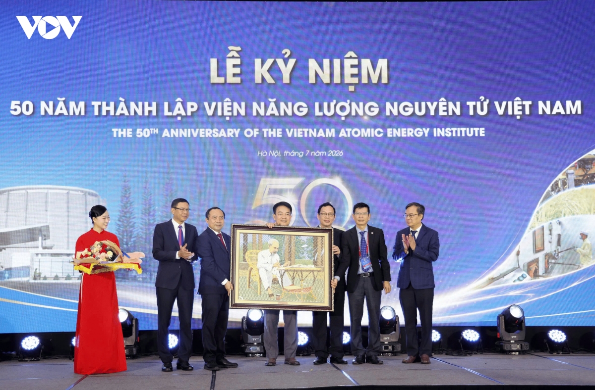 vien_nang_luong_nguyen_tu_1.jpg