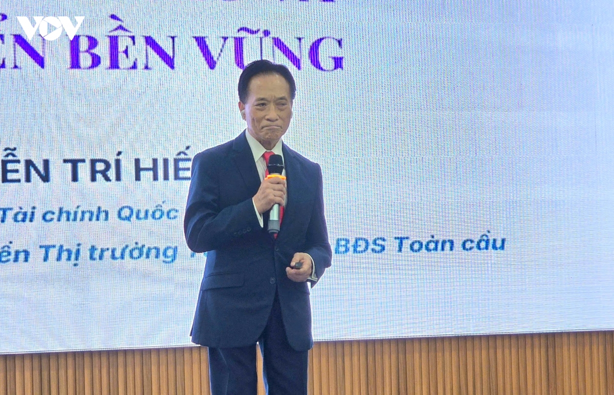 1-tien-si-nguyen-tri-hieu-cho-rang-tinh-ca-mau-can-phat-trien-thanh-thanh-pho-bien.jpg
