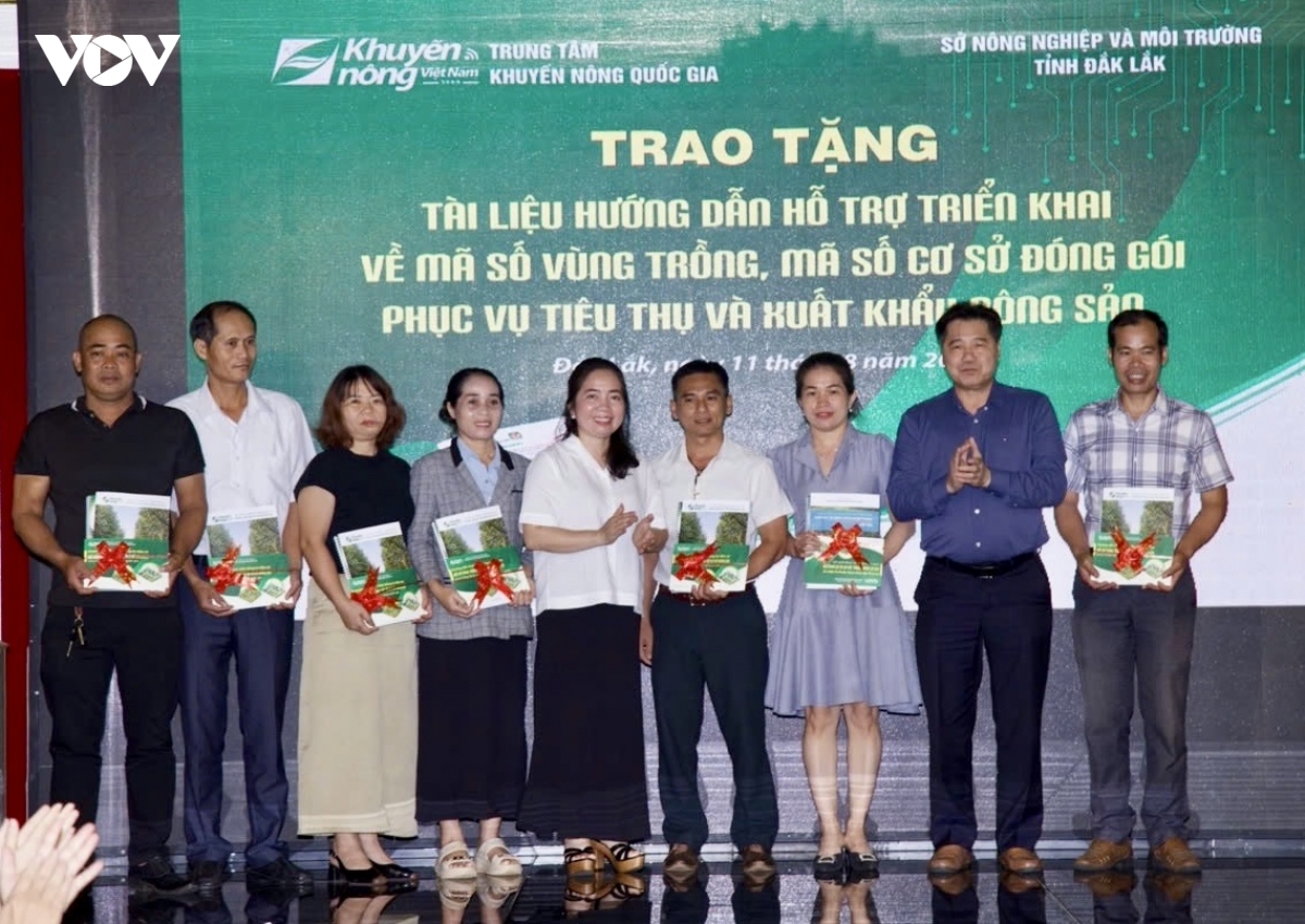 11-8-knqg-2.jpg