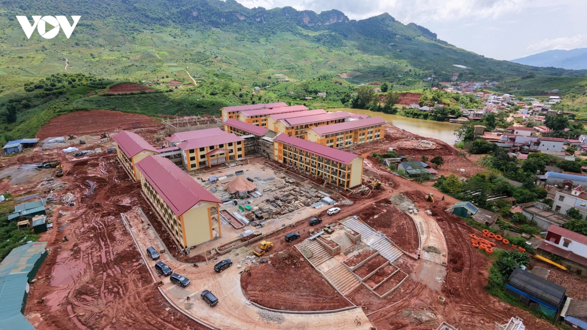 12-8-cac-cong-trinh.jpg