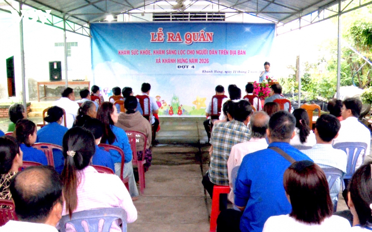 2-hien-viec-kham-suc-khoe-da-duoc-giao-ve-cho-cap-xa-chu-dong-thuc-hien.jpg