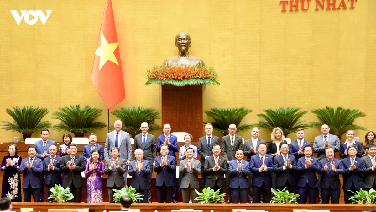 21-8-ctqh-du-le-cong-bo-nhom-nshn-3.jpg