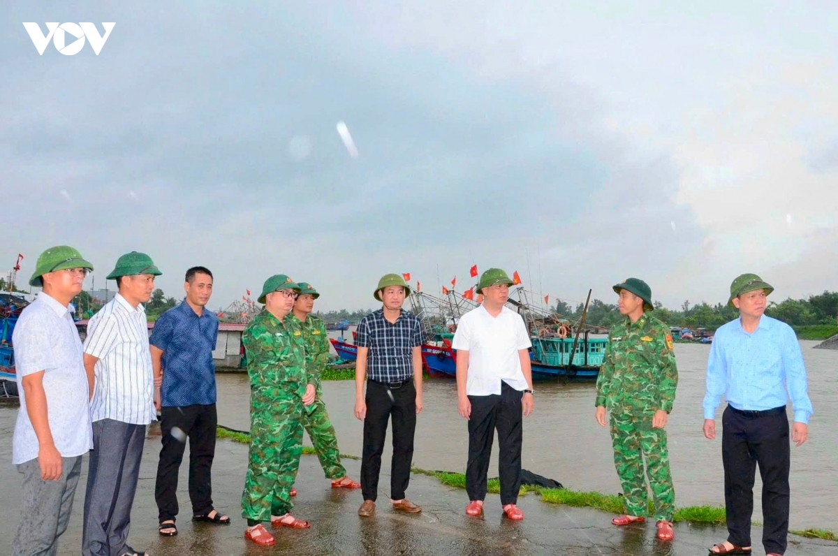 22_8_cac_dia_phuong_tang_kiem_kiem_tra_phong_chong_bao_20260822220403.jpg