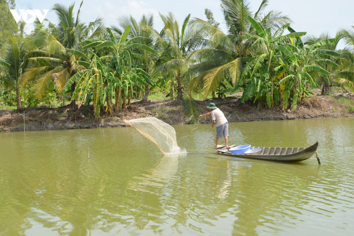3-hoi-nhap-khong-con-la-cuoc-canh-tranh-ve-gia-ma-la-cuoc-canh-tranh-ve-su-minh-bach-va-niem-tin.jpg