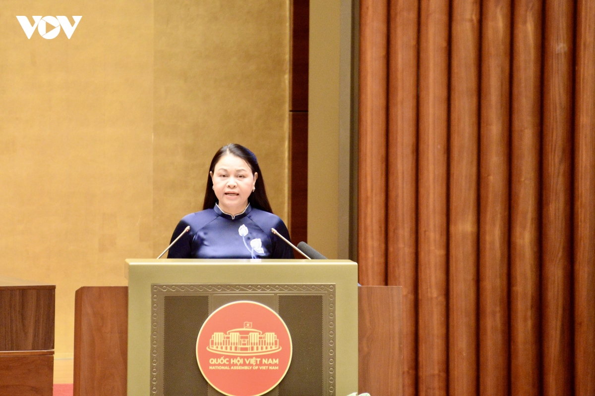 5-tbt-to-lam-can-bo-ban-bi-thu-quan-ly-2.jpg