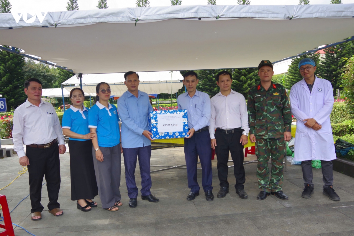 500-ngay-dem-04.jpg