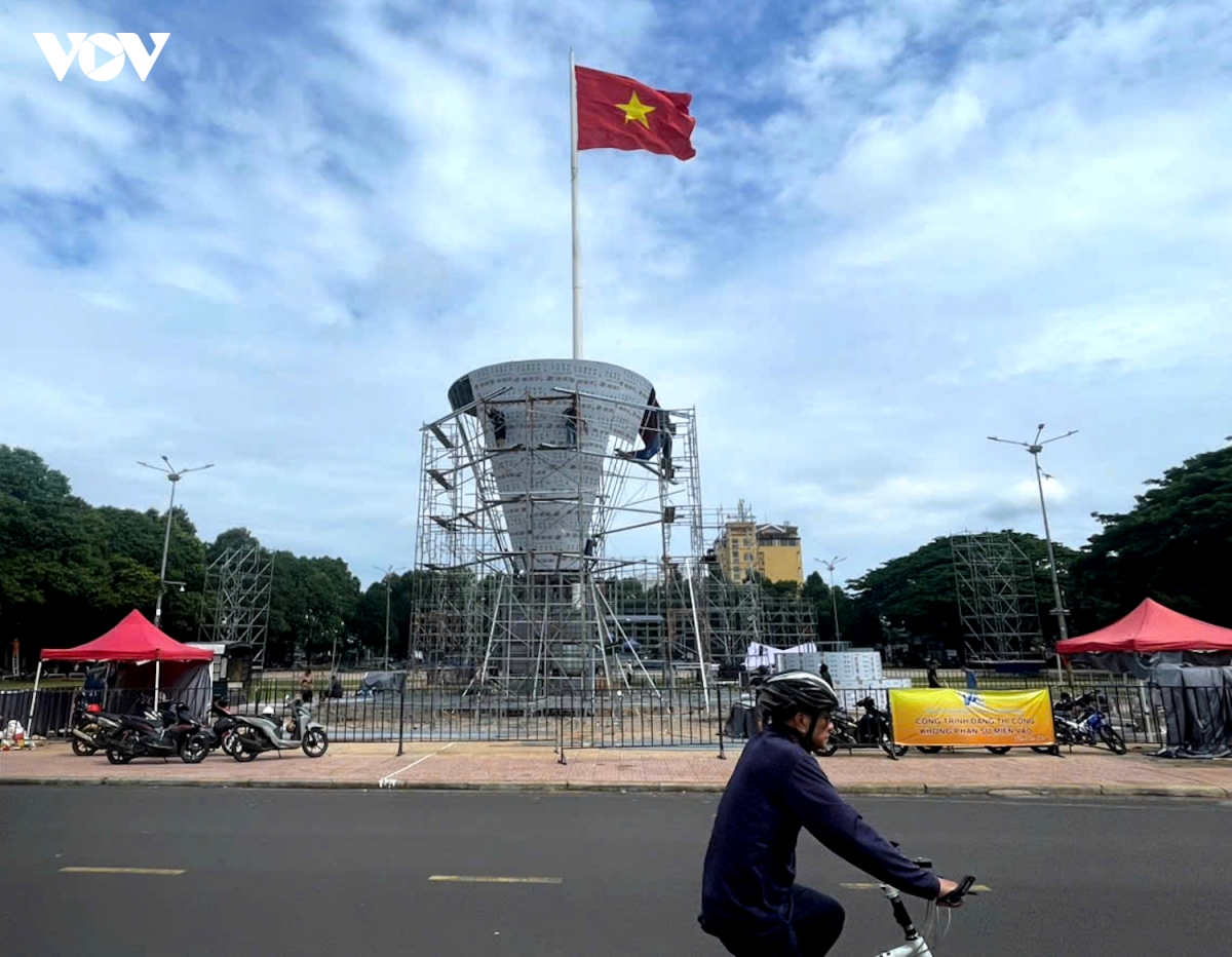7-8-thap-sau-rieng-1.jpg