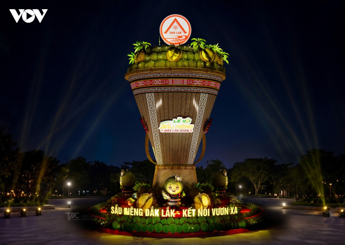 7-8-thap-sau-rieng-3.jpg