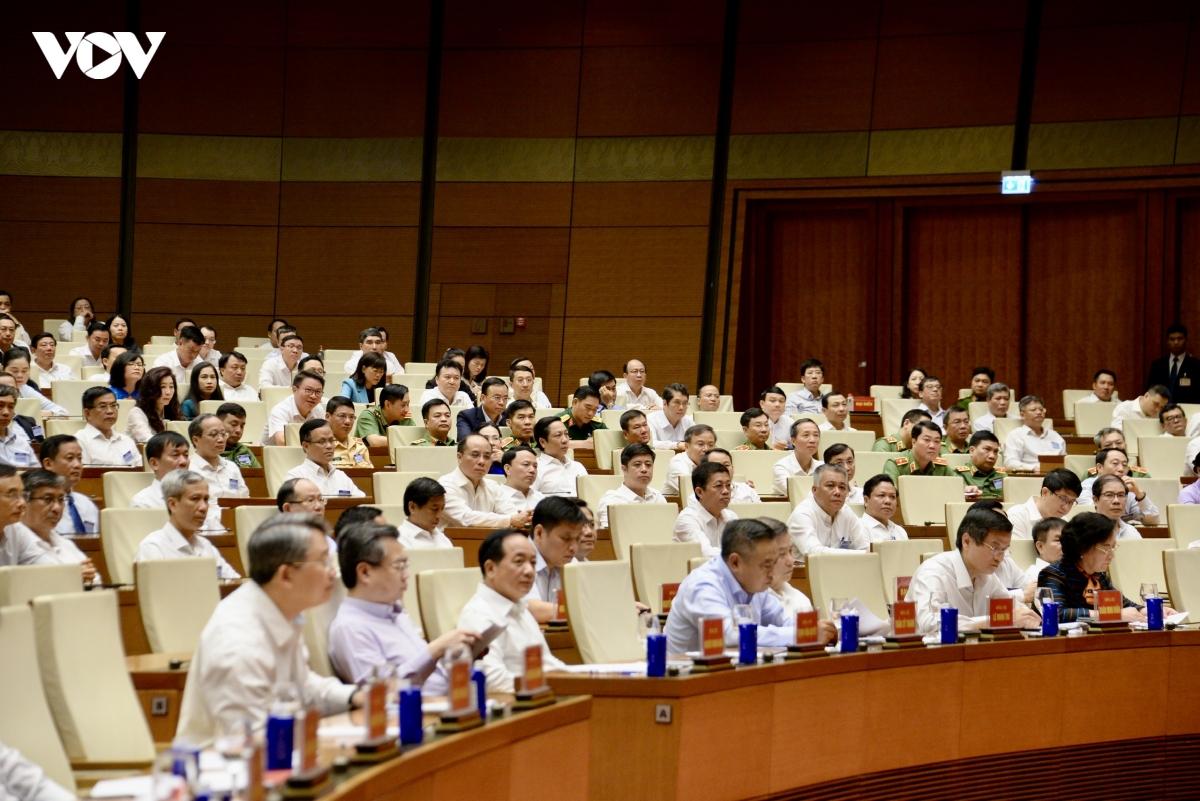 7-tbt-to-lam-can-bo-ban-bi-thu-quan-ly-7.jpg