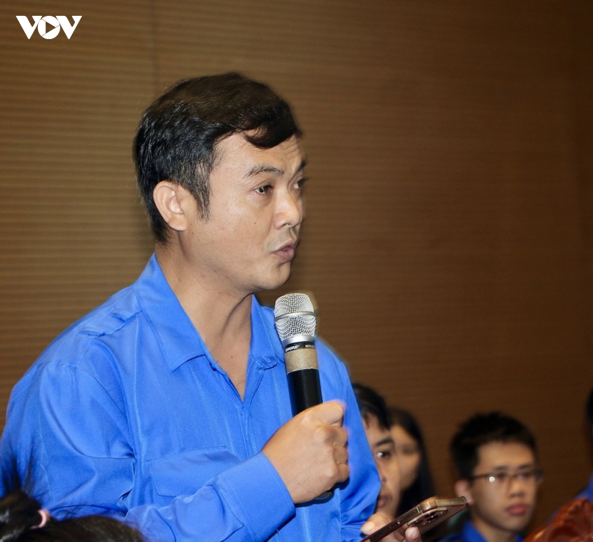 9-8-chu-tich-gia-lai-doi-thoai-voi-thanh-nien-anh1.jpeg