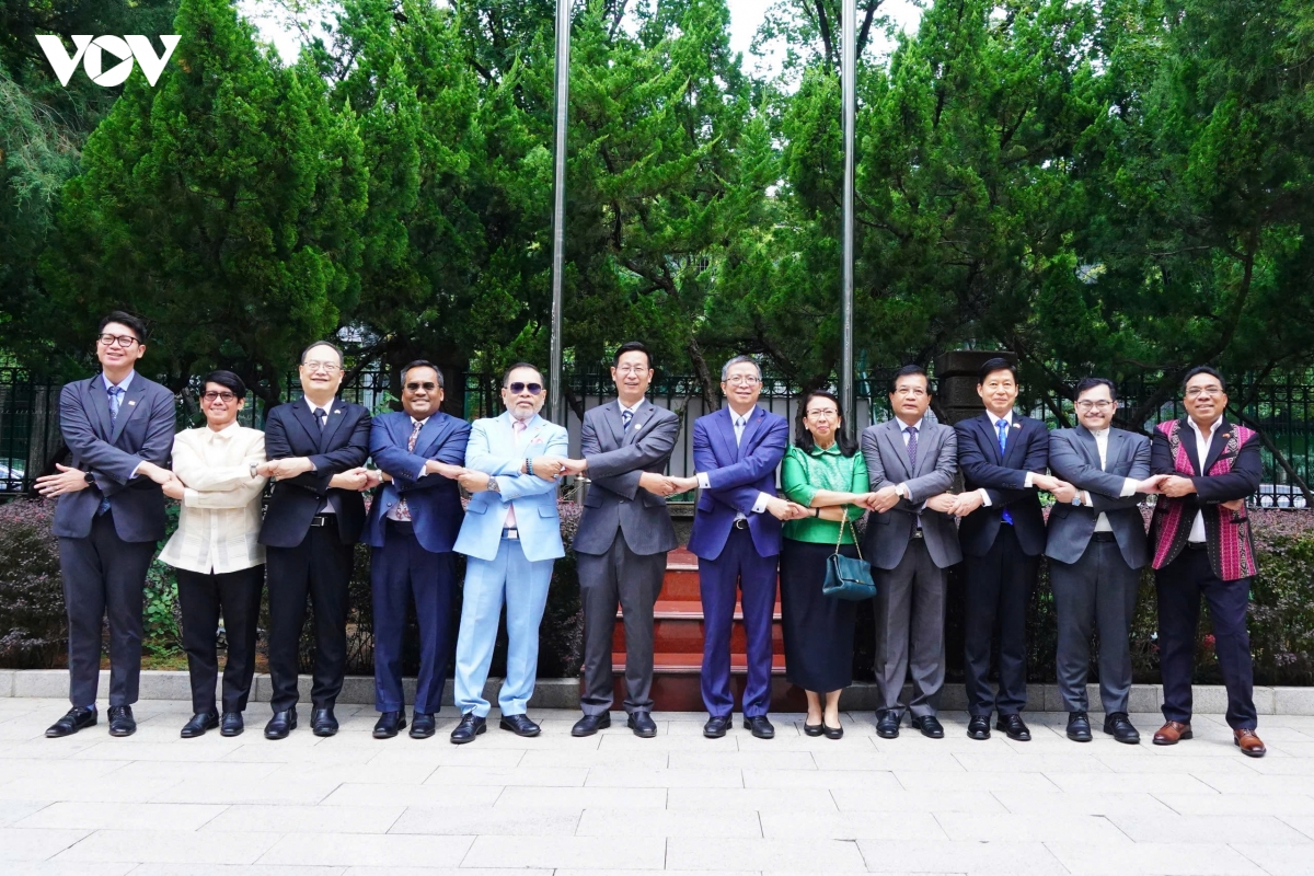 asean-3_1.jpg