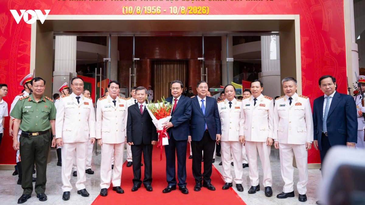 chu-tich-quoc-hoi-du-le-70-nam-ngay-truyen-thong-canh-sat-kinh-te-7-1.jpg
