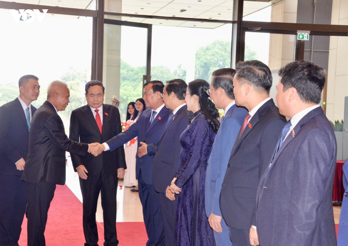 chu-tich-quoc-hoi-tran-thanh-man-don-chu-tich-ha-vien-thai-lan-3.jpg