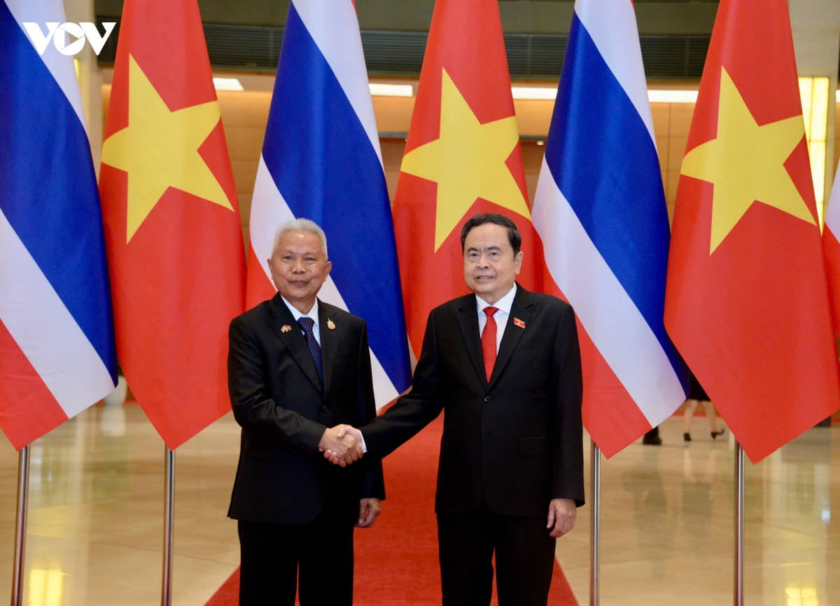 chu-tich-quoc-hoi-tran-thanh-man-don-chu-tich-ha-vien-thai-lan-5.jpg