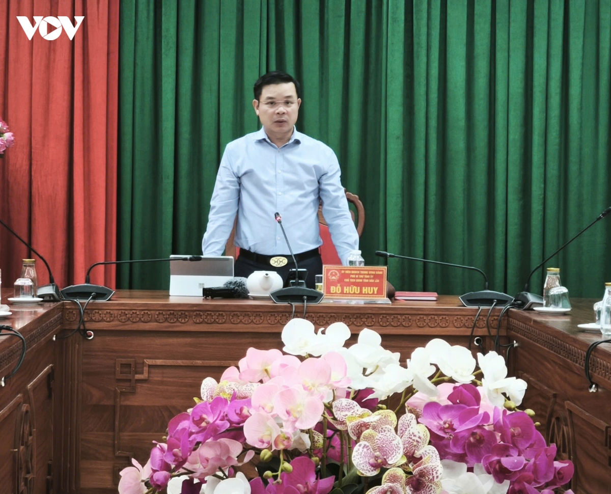 ct-huy-.jpg