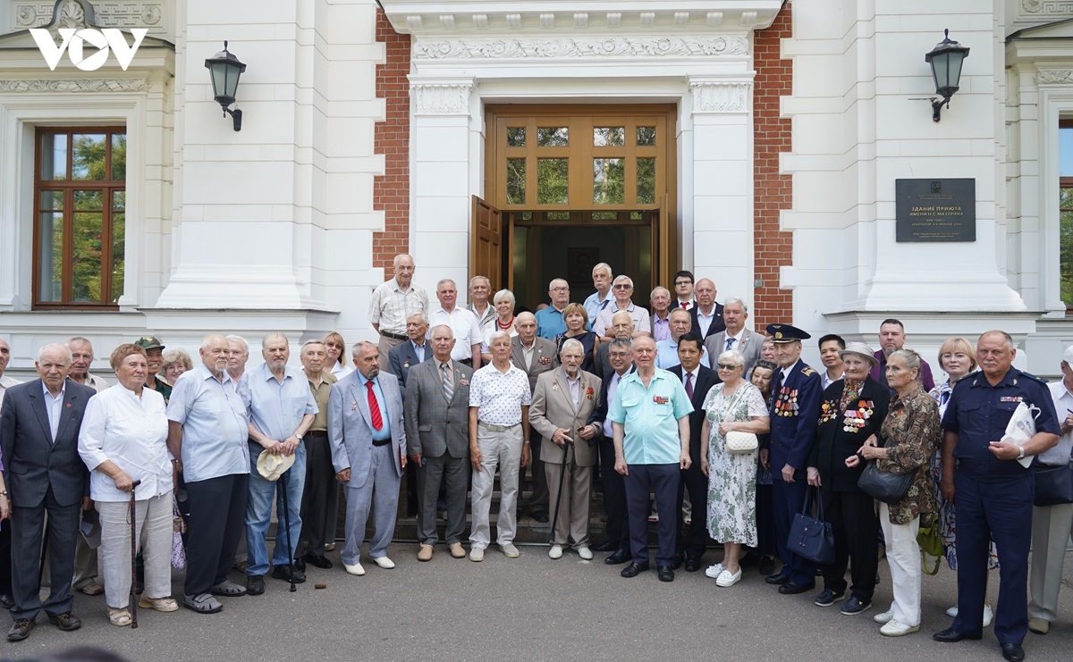 cuoc-gap-mat-truyen-thong-lan-thu-53-voi-cac-cuu-chuyen-gia-quan-su-lien-xo-tung-cong-tac-tai-viet-nam.jpeg