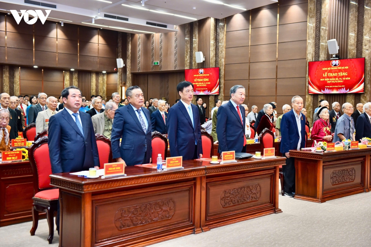 dai-bieu-8-.jpg