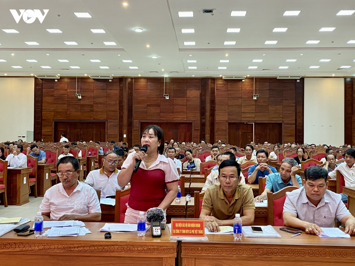 dai-dien-nguoi-lao-dong-cong-ty-ca-phe-viet-thang.jpeg