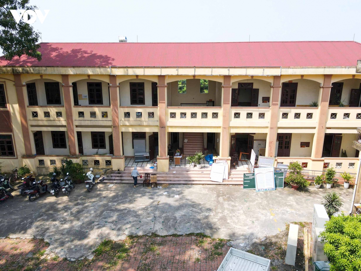 di-doi-truong-hoc-phu-hoa-a-1.jpg