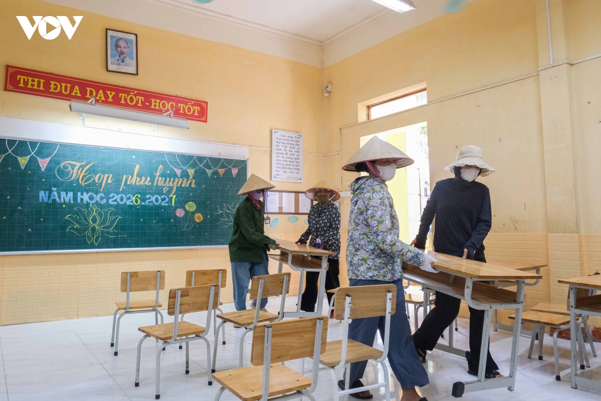 di-doi-truong-hoc-phu-hoa-a-16.jpg