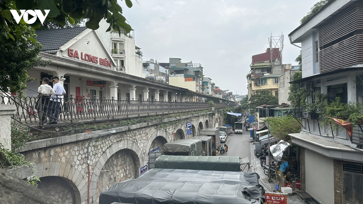ga-long-bien.jpg
