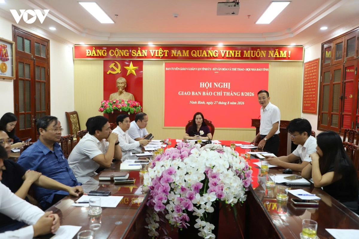 giao-ban-bao-chi.jpg