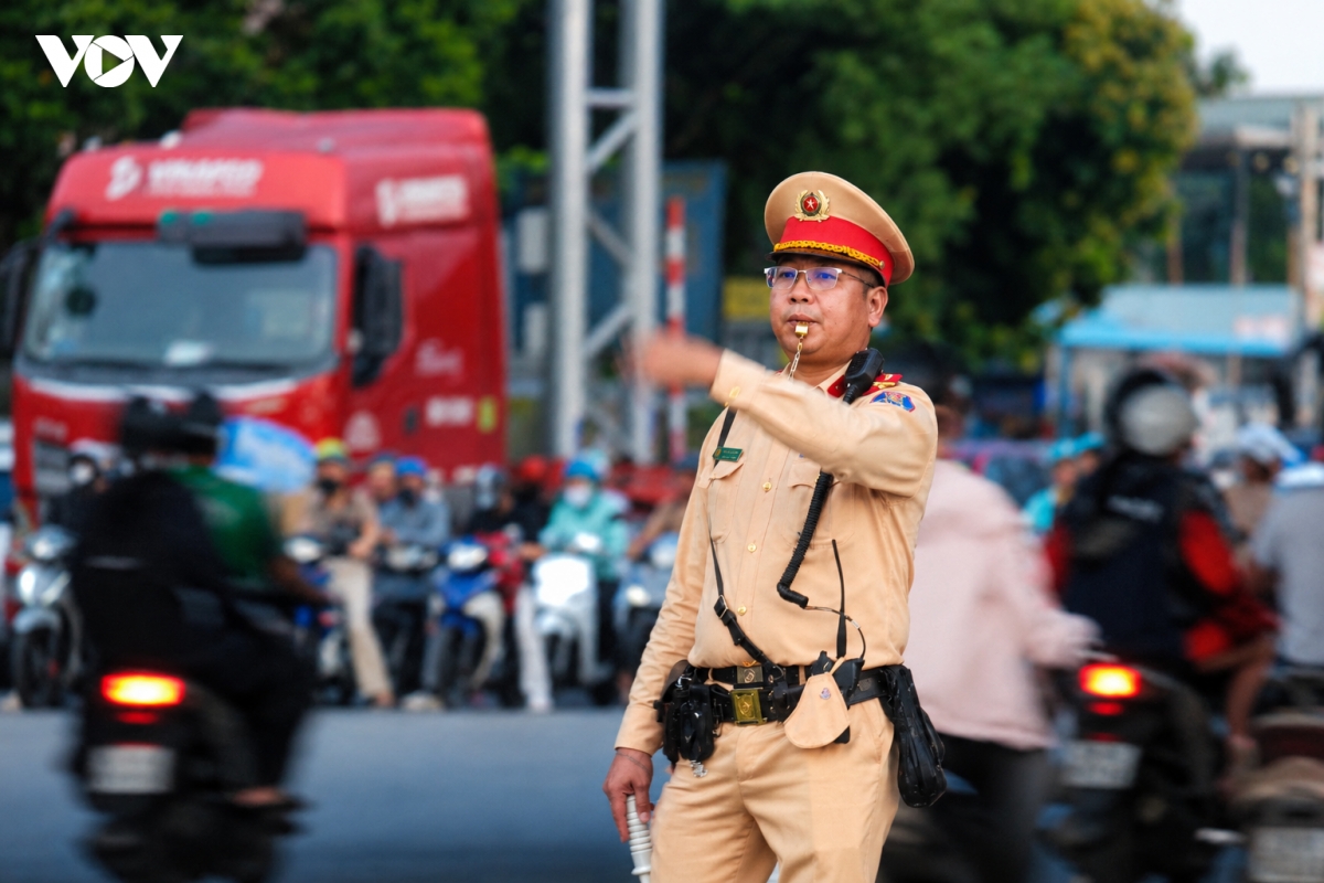 giao-thong-chieu-14.png