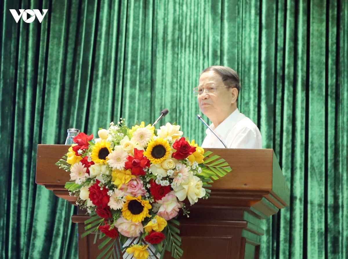 hoi-thao-dien-khi-3.jpg