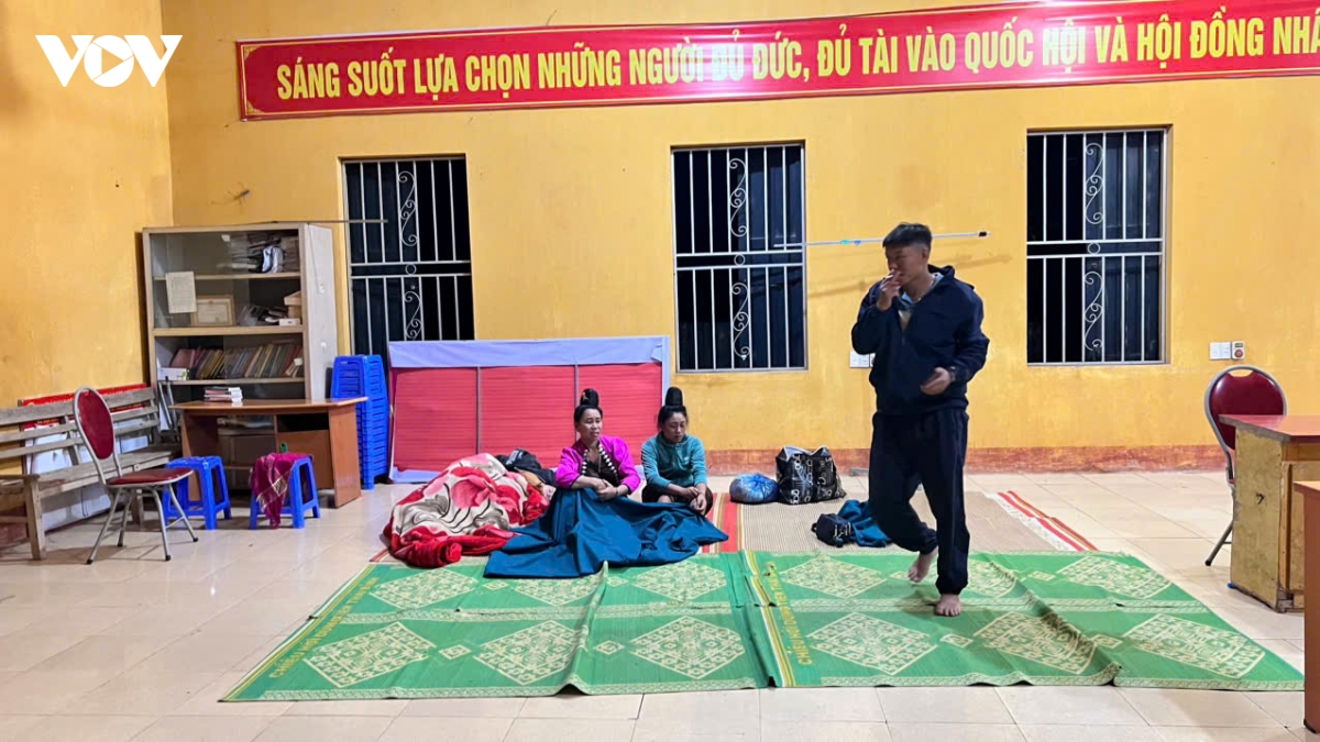 hon-80-ho-dan-duoc-so-tan-khan-cap-den-noi-o-tam-an-toan.jpg