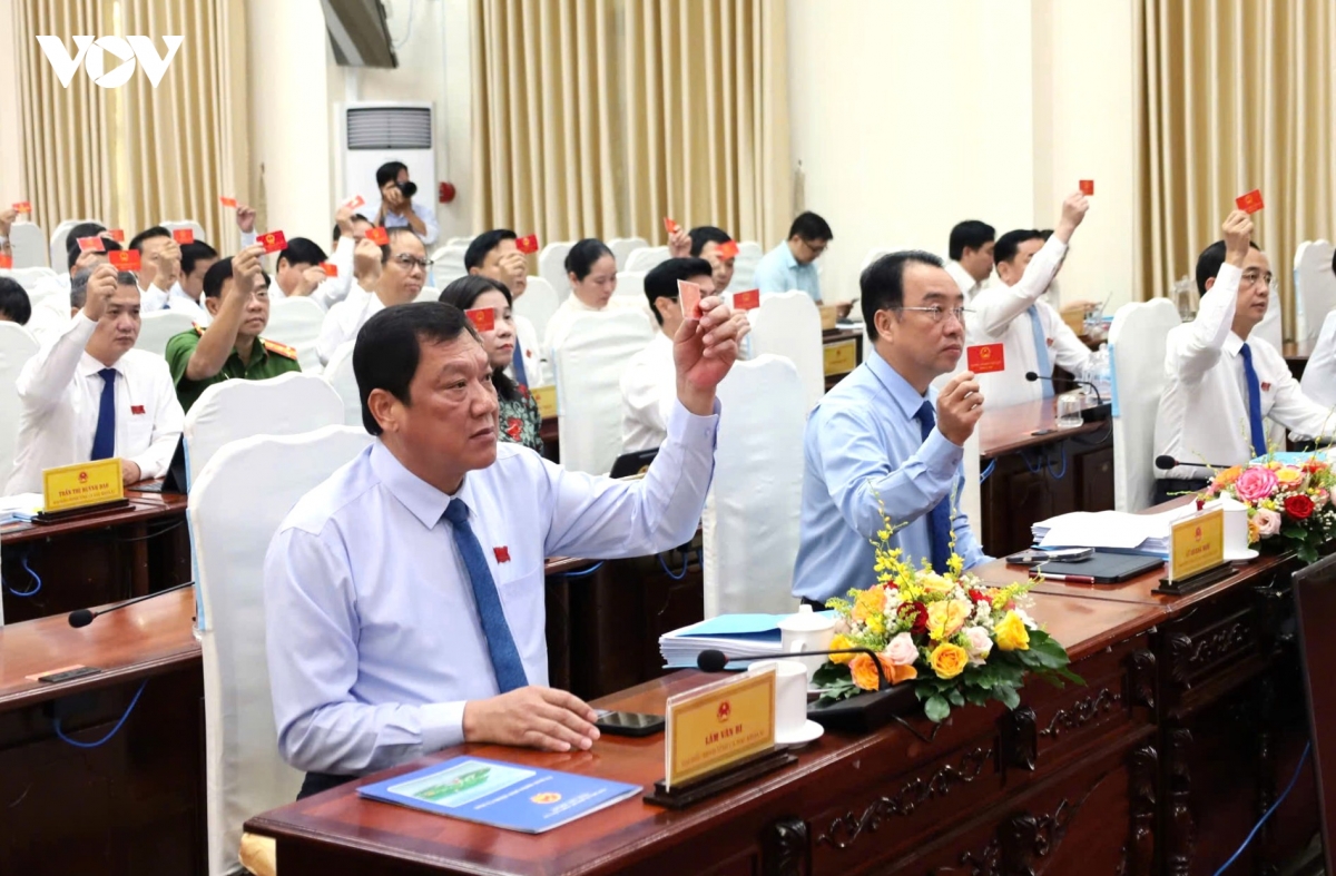 hop-hdnd-tinh-ca-mau-2.jpg