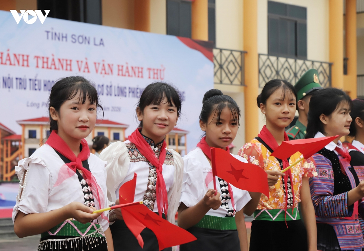 hs-long-phieng2.jpg