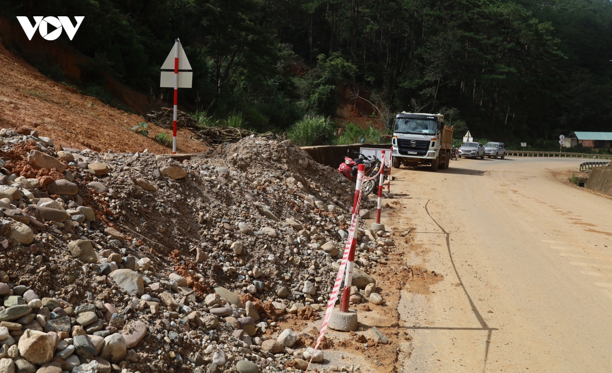 khac-phuc-04.jpg