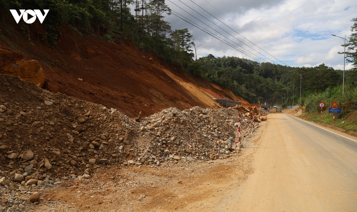 khac-phuc-11.jpg