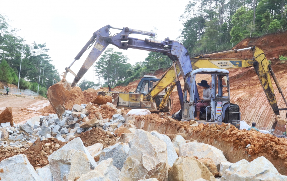 khac-phuc-5.jpg