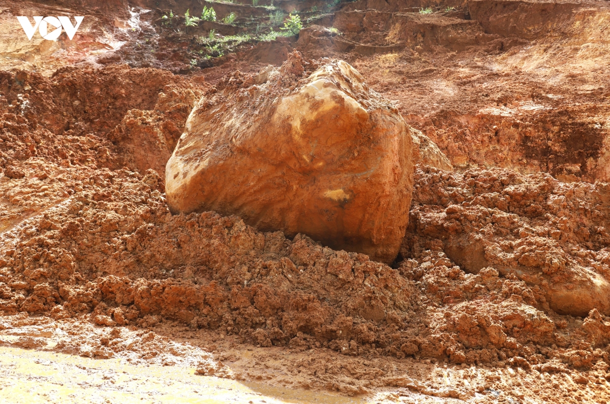 khac-phuc-8.jpg