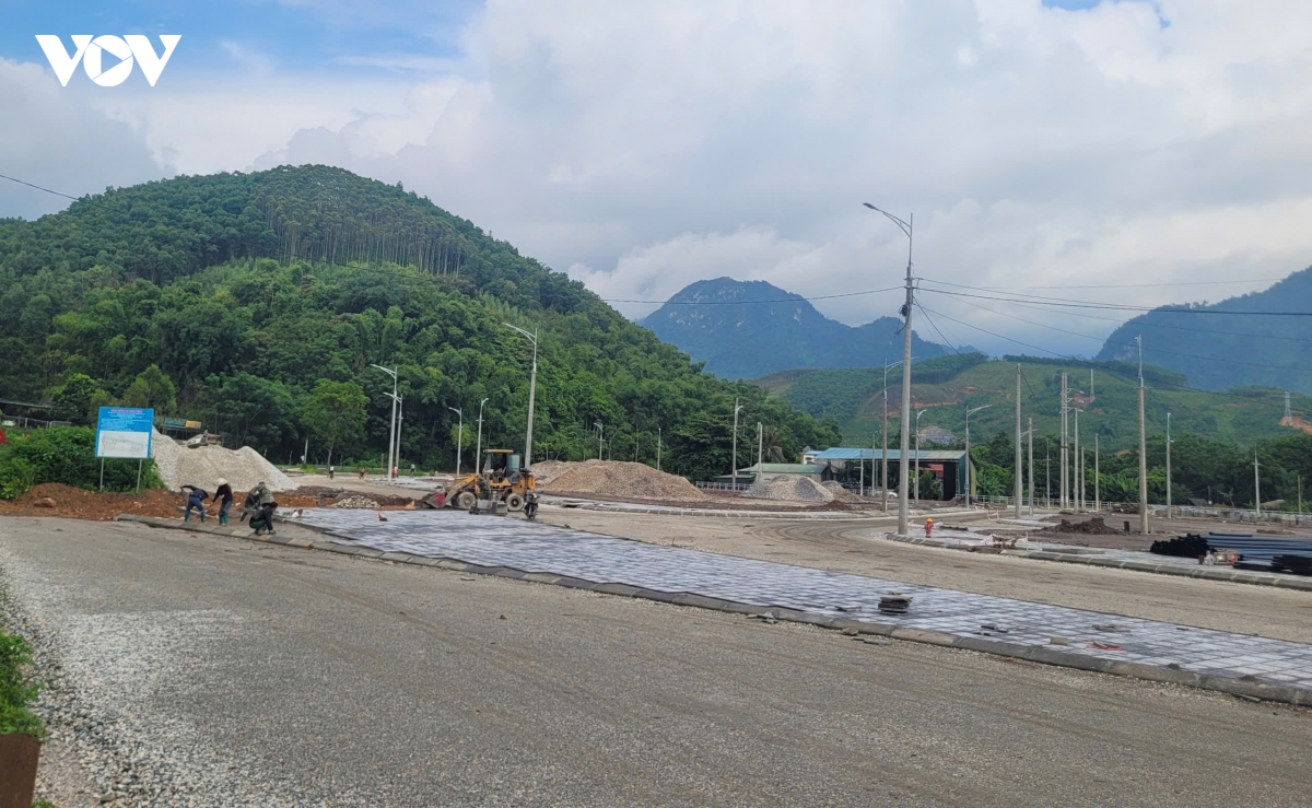 khu-tai-dinh-cu-bang-ang-xa-thanh-thinh-phuc-vu-tuyen-cao-toc-dang-duoc-khan-truong-hoan-thien.jpg