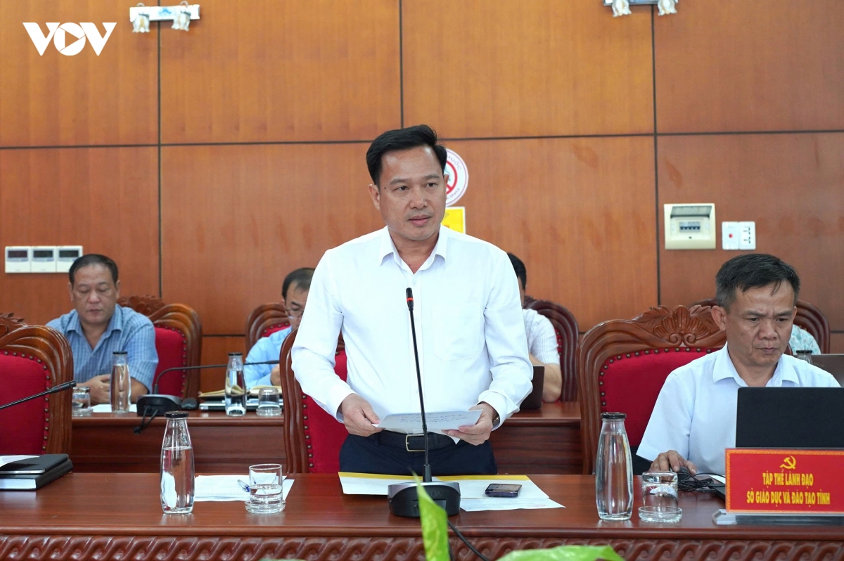 lanh-dao-so-gd.jpg