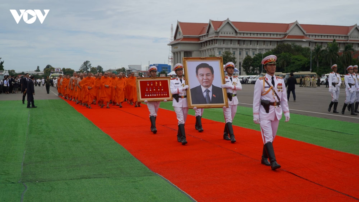 le-truy-dieu-chu-tich-quoc-hoi-lao.jpg