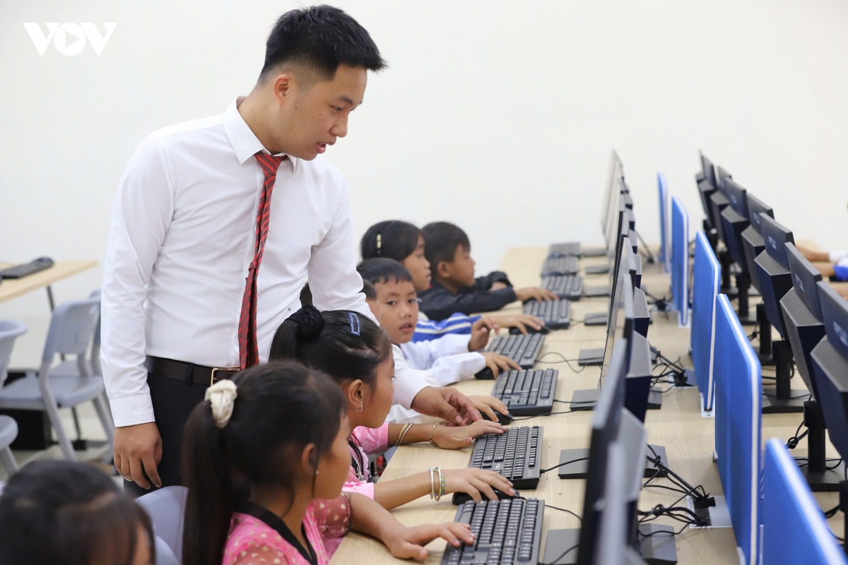 may_tinh_20260829110349.jpg