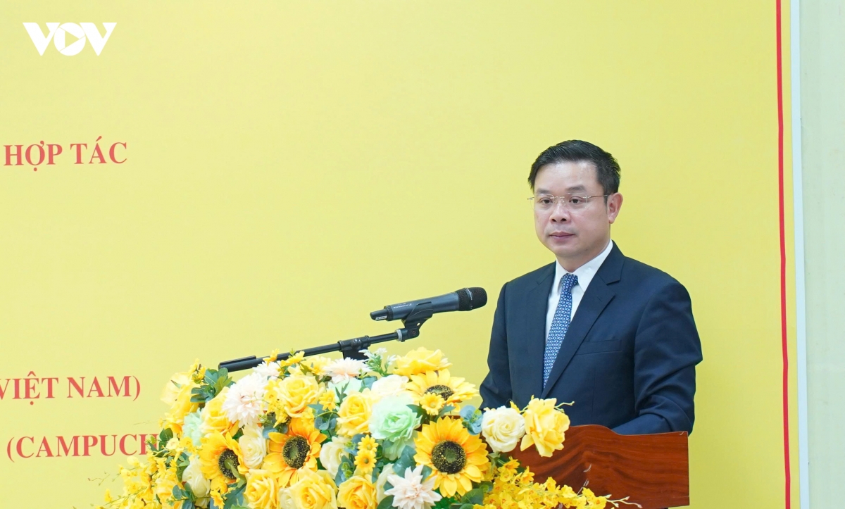 ong-huy-.jpg