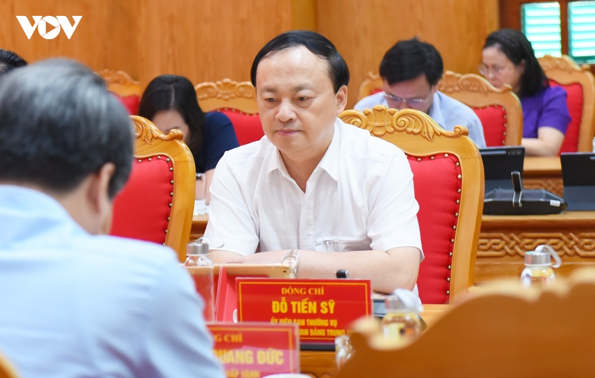 phu_6322.jpg