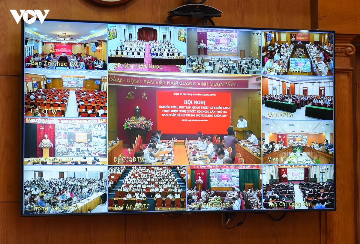 phu_6353_1.jpg