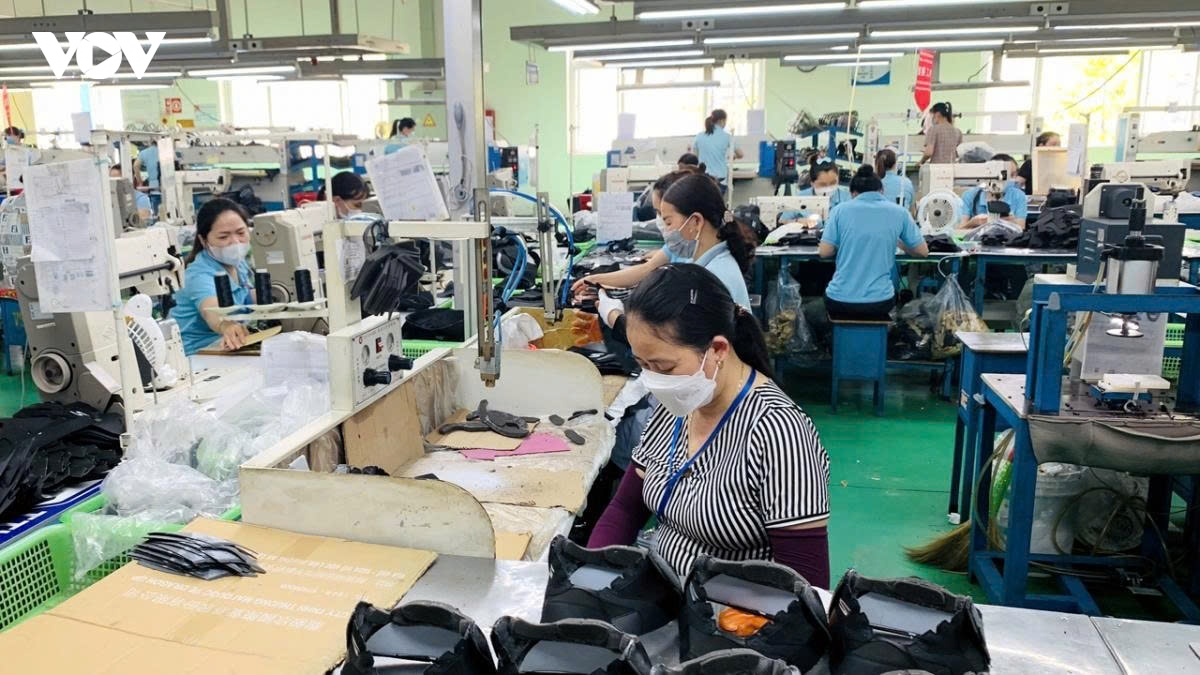 tang-truong-gdp1.jpg