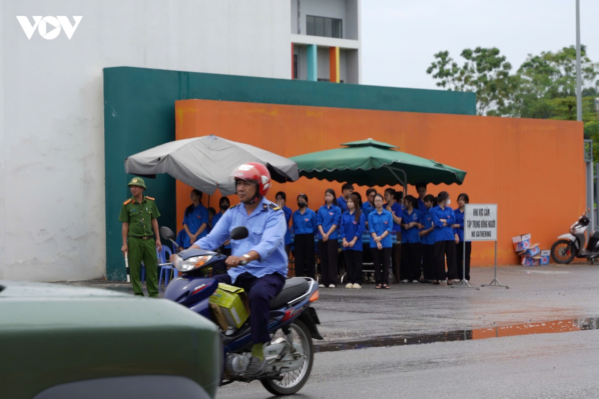 thi-chieu-nay-2.jpg